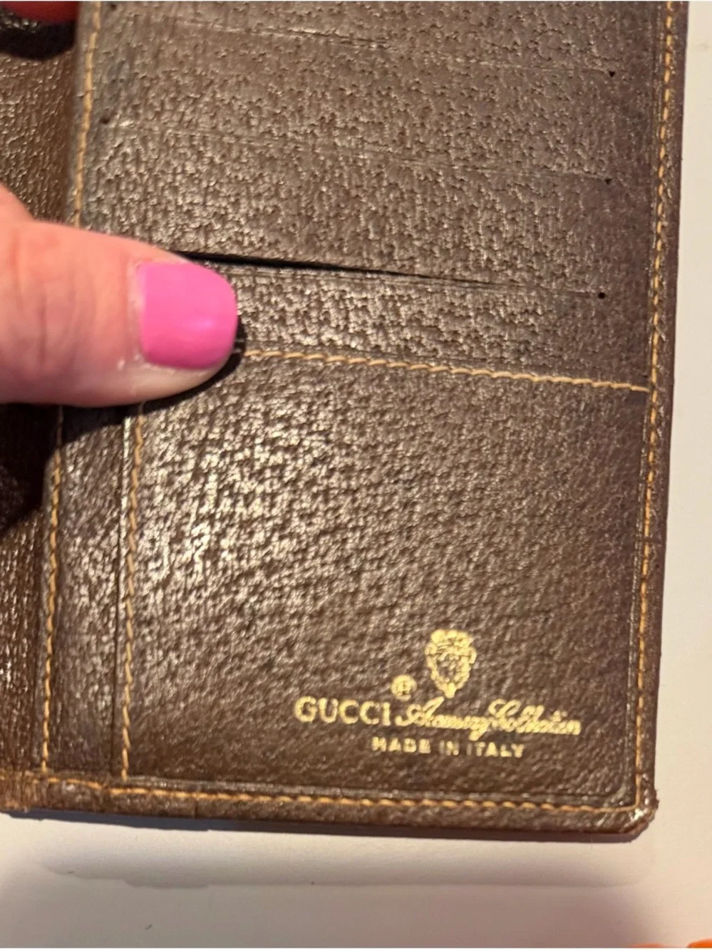 Gucci Vintage Monogram Brown Leather Bi-Fold Chrckbook Wallet - Picture 5 of 10